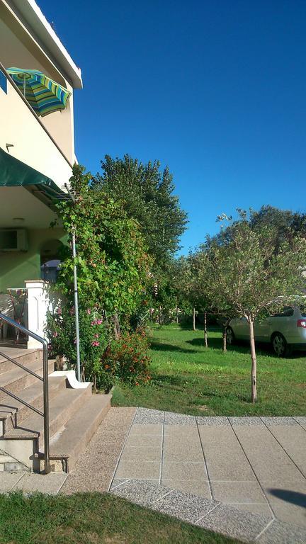 Apartments Vlasici Luaran gambar